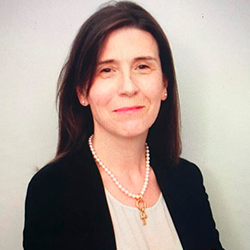 ESTHER ESCAPA