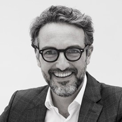 Jeffrey Sújar