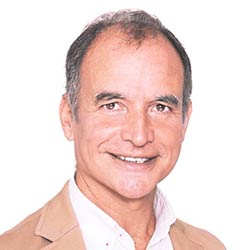 Luis Castro
