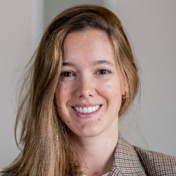 María José Cachau