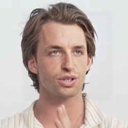 Marc Förster Algás