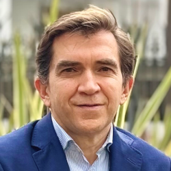 José María (Chema) Martinez-Laya
