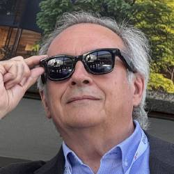 Carlos J. Ochoa Fernández